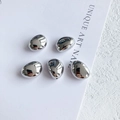 Détail macro de perles argentées irrégulières avec finition polie pour bijoux DIY - Argent (Grand) (2#)