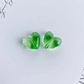 Perline in resina a forma di cuore verde smeraldo per gioielli fai-da-te e accessori - L Verde