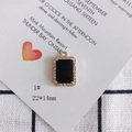 Λεπτομέρεια χρυσού μενταγιόν 22x14mm με μαύρο λίθο και κρυστάλλινο περίγραμμα - Στυλ Μαύρη Πέτρα Ορθογώνιο (1#)