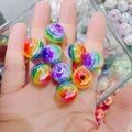 Perline acriliche a strisce arcobaleno stile lecca-lecca per gioielli fai da te - Perlina Arcobaleno con Trama a Spirale Multicolore (A17#)