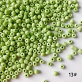 Vista dettagliata di perle rotonde verde menta da 4mm con finitura liscia per gioielli DIY - Confezione da 50g (Circa 610 Perle) / 13#-ai-Verde Menta