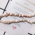 Nahaufnahme natürlicher unregelmäßiger Splittersteine in Weiß, Orange und Rot für DIY-Schmuck - Mehrfarbiger Mix-Stil(4#)