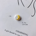 Dettaglio perla acrilica bianco perla 12mm con luna crescente per gioielli fai-da-te - Stile Mezzaluna Gialla Tonda (17#)