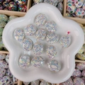 Perle ovale faite main avec strass colorés sur base en coquillage pour bijoux DIY - Oval Shell Style / 21x26x13mm / Blanc