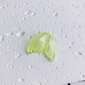 Colgante de cola de pez de resina verde claro con efecto irisado para bisutería DIY - Verde Claro Iridiscente (15#)