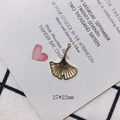Detailed view of 27x22mm gold ginkgo leaf charm with hollow veins and metal finish - Gold Hollow Ginkgo Leaf Charm (11)