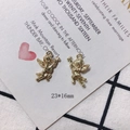 Close-up of golden angel cupid pendant 23x16mm for DIY jewelry making accessories - Gold Cupid Angel Pendant (16)