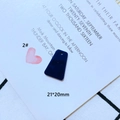 Detail eines 21x20 mm dunkelblauen Trapez-Harzanhängers für DIY-Schmuckzubehör - 2# (Dunkelblau)