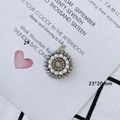 Macro shot of 23x20mm minimalist pearl and blue beaded circular pendant for DIY jewelry - Gray Blue (2#)