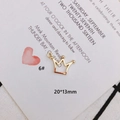 Macro shot of 20x13mm gold hollow crown pendant for DIY jewelry making accessories - Hollow Crown Motif Style (KP3108)