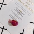 Detail of resin cherry earrings with real dried flowers and gold-plated long hooks - Purple Flower Style