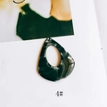 Macro detail of teardrop resin pendant with black and white marble pattern for DIY jewelry - Black White Marble (4#)
