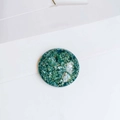 Charme rond en résine avec feuilles vertes et dorées pour chaussures et coques de téléphone - Style Éclats de Feuille d'Or Vert (7#)