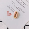 Macro shot of a pink enamel shell-shaped gold charm on a white card with heart pattern - Single Hole Pendant / Pink-Gold (3#)