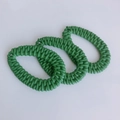 Set de 3 accesorios de joyería en forma de gota tejida en color verde oscuro - Verde oscuro
