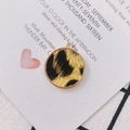 Macro shot of round leopard print pendant with gold metal trim for DIY jewelry making - Grey Leopard (3#)