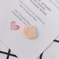 Makro-Detail von muschelförmigen Harzanhängern mit Marmorierung für DIY-Schmuckherstellung - 6# Hellrosa Marmormuster