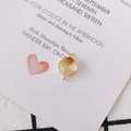 Detail of cushion-cut yellow crystal pendant with 18k gold-plated double rings for DIY jewelry - Yellow