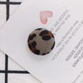 Bottone rivestito in tessuto leopardato marrone per orecchini e gioielli fai da te - L / Taglia 6