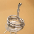 Bracciale a serpente d'argento flessibile con testa dettagliata e occhi neri decorati - Argento