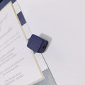 Cuenta cuadrada de silicona morado oscuro mate para creación de pendientes DIY - Púrpura profundo