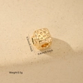 Macro view of a 0.5cm hammered gold square bead with dimensions and weight labels - 1 Piece / Hammered Square Bead (MYP27295) / Gold