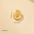 Vue détaillée du pendentif étoile dorée avec zircon, dimensions 1,1 cm sur 0,9 cm - Style Zirconia Étoile (MYPJ61104) / Or