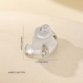 Close-up of silver conch pendant showing dimensions of 1.8cm height and 1.2cm width - White Gold (MYP25432)