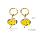 Detail view of tropical fish drop earrings with size 38mm and weight 5.8g specs - Yellow Tropical Fish Style (4)