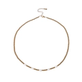 Dettaglio della collana con sfere dorate da 3mm e sei perle d'acqua dolce con chiusura - Oro (YN-967G)