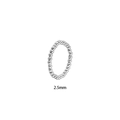 Detalle del anillo elástico de bolas de acero inoxidable de 2,5mm con acabado pulido - Modelo Unisex (JZ1075S)