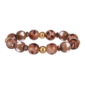 Dettaglio del bracciale con perle leopardate, cuori bianchi e sfere metalliche dorate - Perline con Motivo a Cuore con Stampa Leopardata