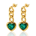 Pendientes de cadena dorada con colgantes de corazón verde sobre fondo blanco puro - Pendientes Corazón Verde (MSXEJH0342GG)