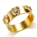 Bague en or avec incrustations de zircone en forme de cœur et finition titane poli - Bague Cœur Pierre Blanche Or
