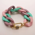 Bracelet à grosse chaîne en acrylique pastel rose, lilas et vert avec fermoir doré mat - Épissage Rose Violet Vert (NF08-2)