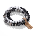 Dettaglio del set di braccialetti in pietra naturale con turchese bianco e onice nero - 19cm / Set 3 pezzi Turchese bianco, Agata nera e Pietra mappa (Stile 5)