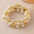 Fünfteiliges Armband-Set mit 18 Karat vergoldeten Perlen und weißen Kunstperlen - Gold (5-teiliges Set)