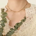 Elegante collar gargantilla de acero de titanio dorado con cuentas para mujer - 40+5cm / Dorado
