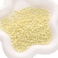 Perles de verre goutte jaune pâle 5x5mm pour bijoux DIY dans un plateau en pétale - 450g/Paquet (Environ 4500 Pcs) 5x5mm, Trou ~1mm / Light jaune
