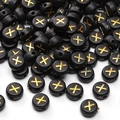 Perles en acrylique noir rondes plates avec lettre X dorée pour la création de bijoux - Lettre X / 4x7mm (50 Pièces/Paquet) / Noir avec texte doré