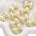Perline a fiocco in resina crema cangiante con finitura perlata per gioielli fai da te - Fiocco a Doppio Strato / Confezione da 2 (31x21mm) / Giallo