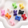 Perline colorate in acrilico a forma di X con foro per gioielli DIY e braccialetti - Lettera X