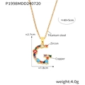 Collier avec pendentif G en zircons colorés et une chaîne durable en acier titane - Lettre G (RP008-G)