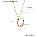Collier avec pendentif lettre U doré serti de zircons colorés sur chaîne en titane - Lettre U (RP008-U)