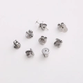 Fermoirs de boucles d'oreilles argentés polis avec gravure Fashion en métal - Style de Disque Rond (Fermoir d'Oreille Uniquement) / 6mm (2 Pièces/Paquet) / Or blanc