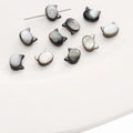 Cuentas de concha negra con forma de gato y brillo irisado para joyería DIY - Cabeza de Gato (Agujero Vertical) / 6x7mm (1 Pieza/Paquete) / Concha Negra
