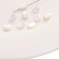 Cuentas de nácar natural con forma de cabeza de gato y brillo perlado para bisutería - Cabeza de Gato (Agujero Horizontal) / 6x7mm (1 Pieza/Paquete) / Concha Blanca