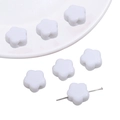 Perles blanches en acrylique en forme d'étoile avec trou central pour bijoux DIY - 20 Pièces/Paquet (15x14mm) / Blanc