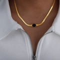 Retro goldene Schlangenkette mit ovalem schwarzem Edelsteinanhänger für Damen - Goldfarbe Schwarze Glasstein Halskette