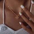 Collana con ciondolo segno Ariete in finitura dorata con micro zirconi bianchi - Stile Ariete (P1527)